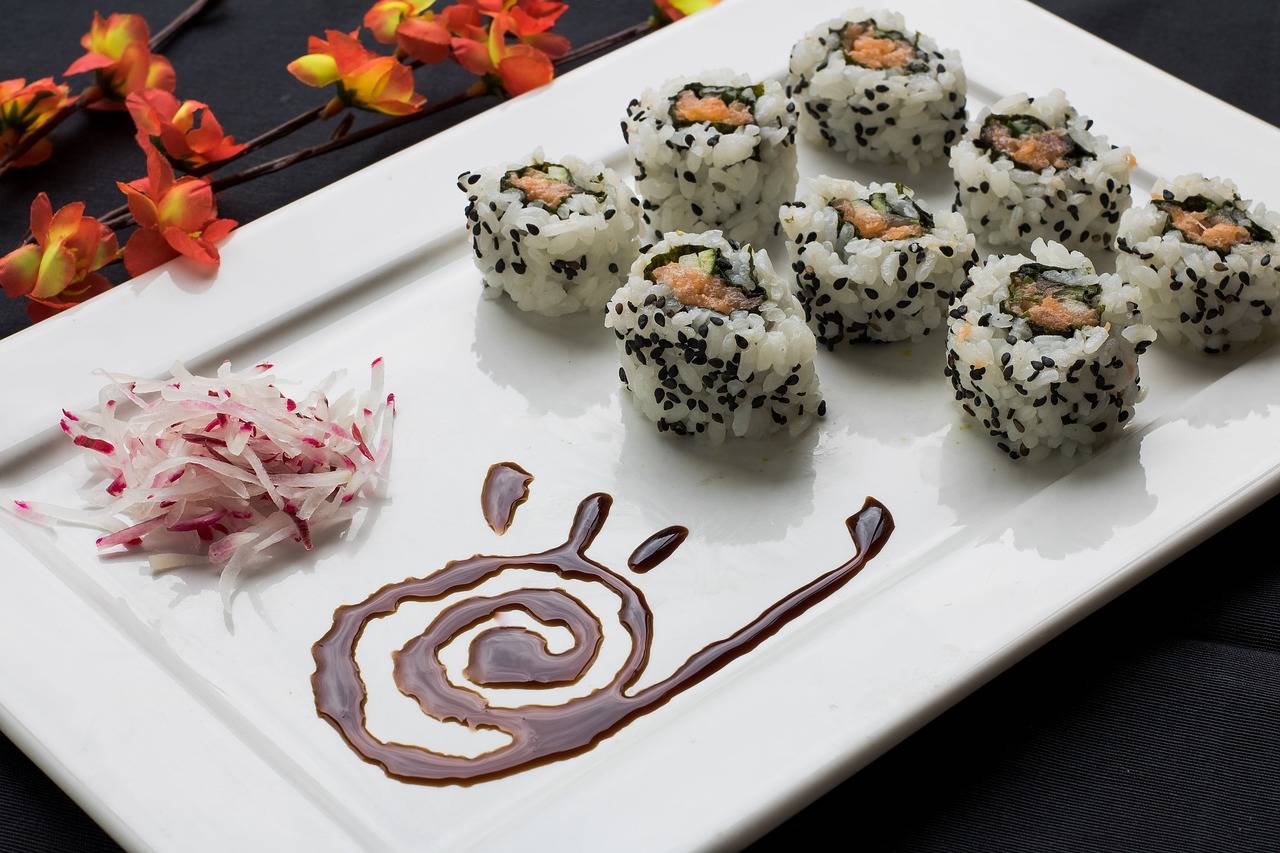 Sushi California roll