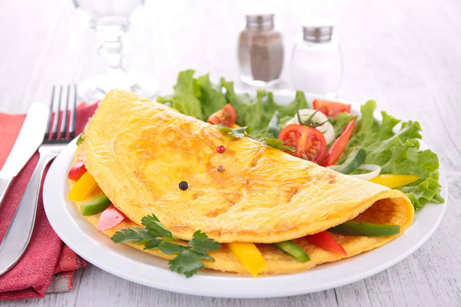 Vaječná omeleta se zeleninou
